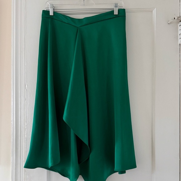 Zara Satin Midi Skirt In Emerald Green Holidays Festive - Picture 11 of 13